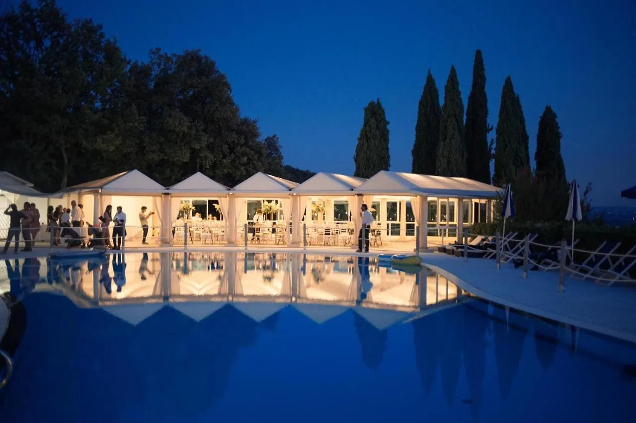 מונטה קטיני טרמה Alfresco Luxury Villa With Heated Pool 0*, מונטה קטיני טרמה